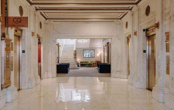 River Hotel