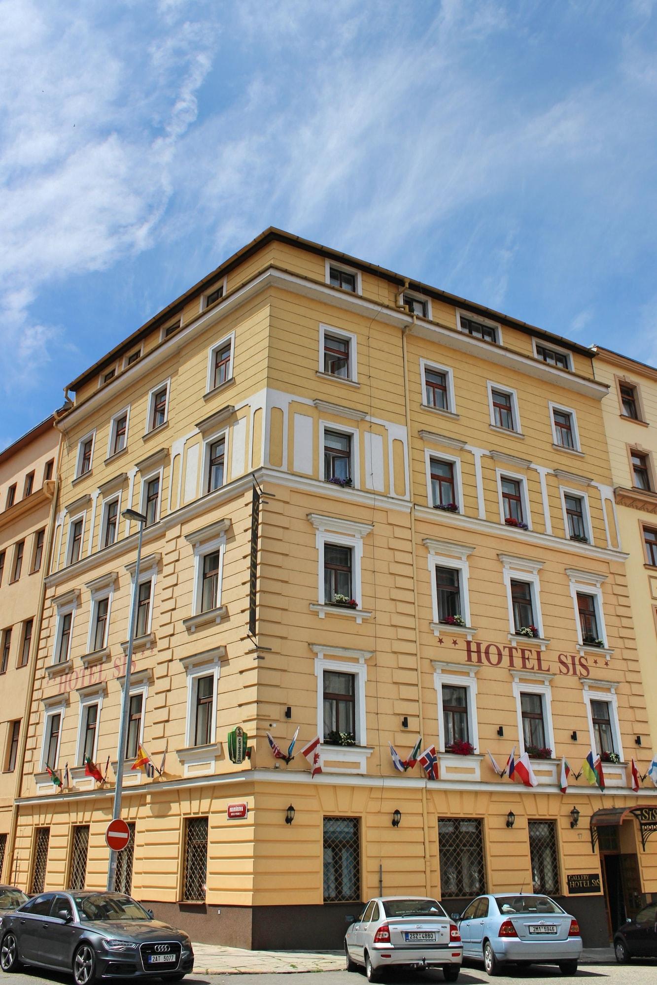 Varios Gallery Hotel SIS