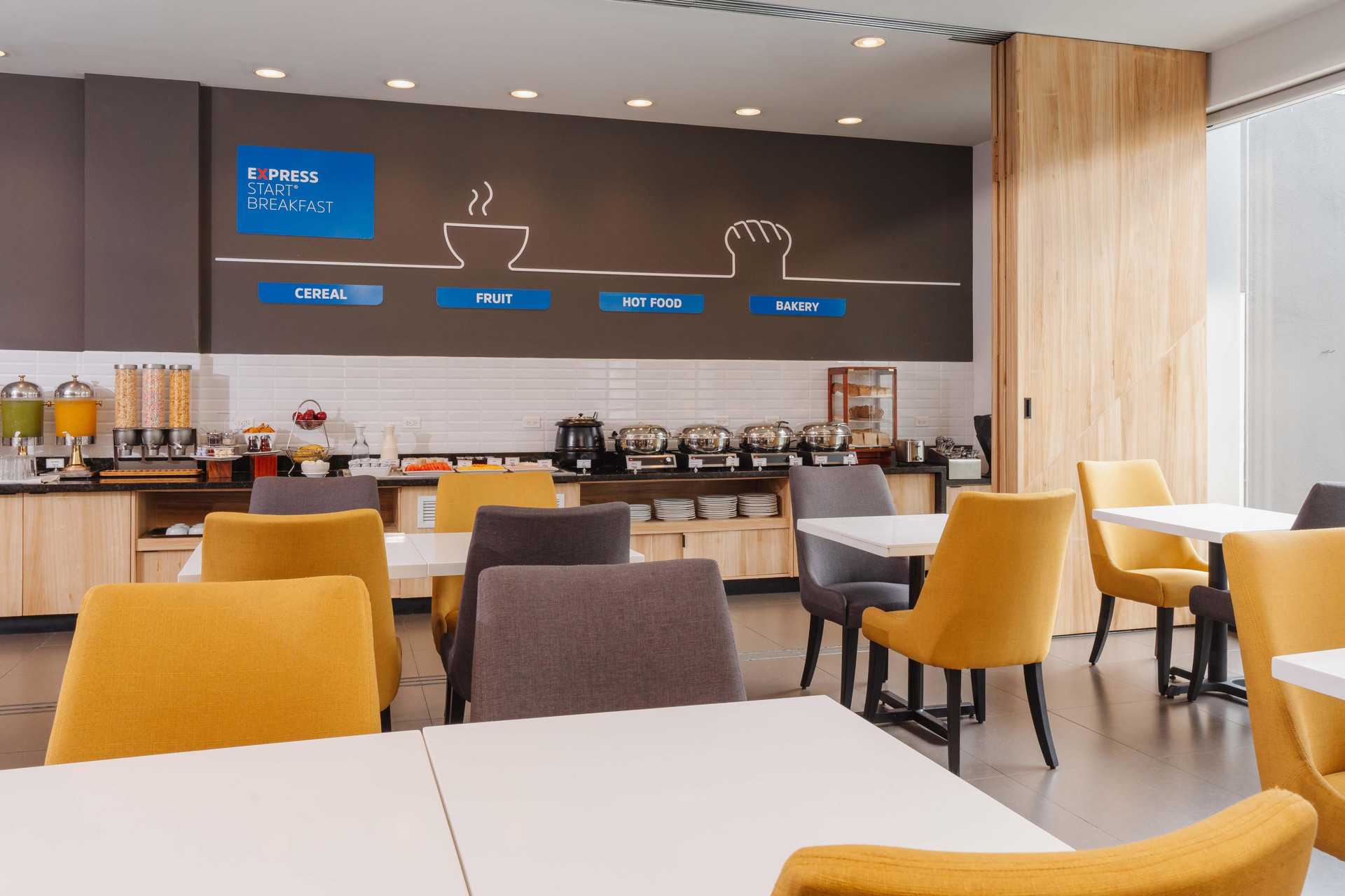 Restaurant Holiday Inn Express Tegucigalpa by IHG