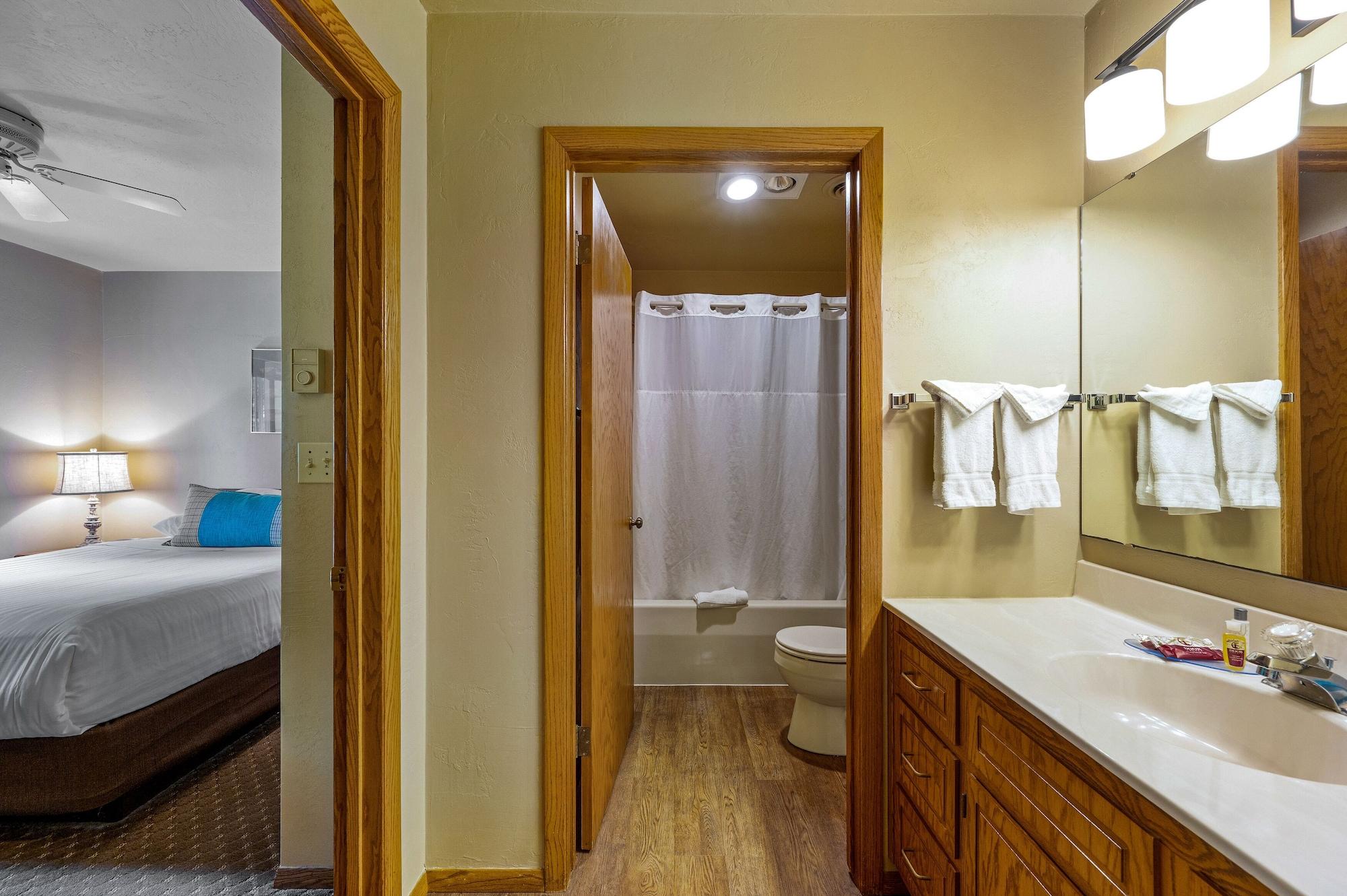 Habitación Somerset Inn & Suites