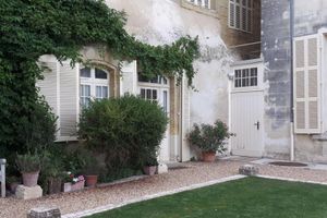 Alojamiento - La Rochelière