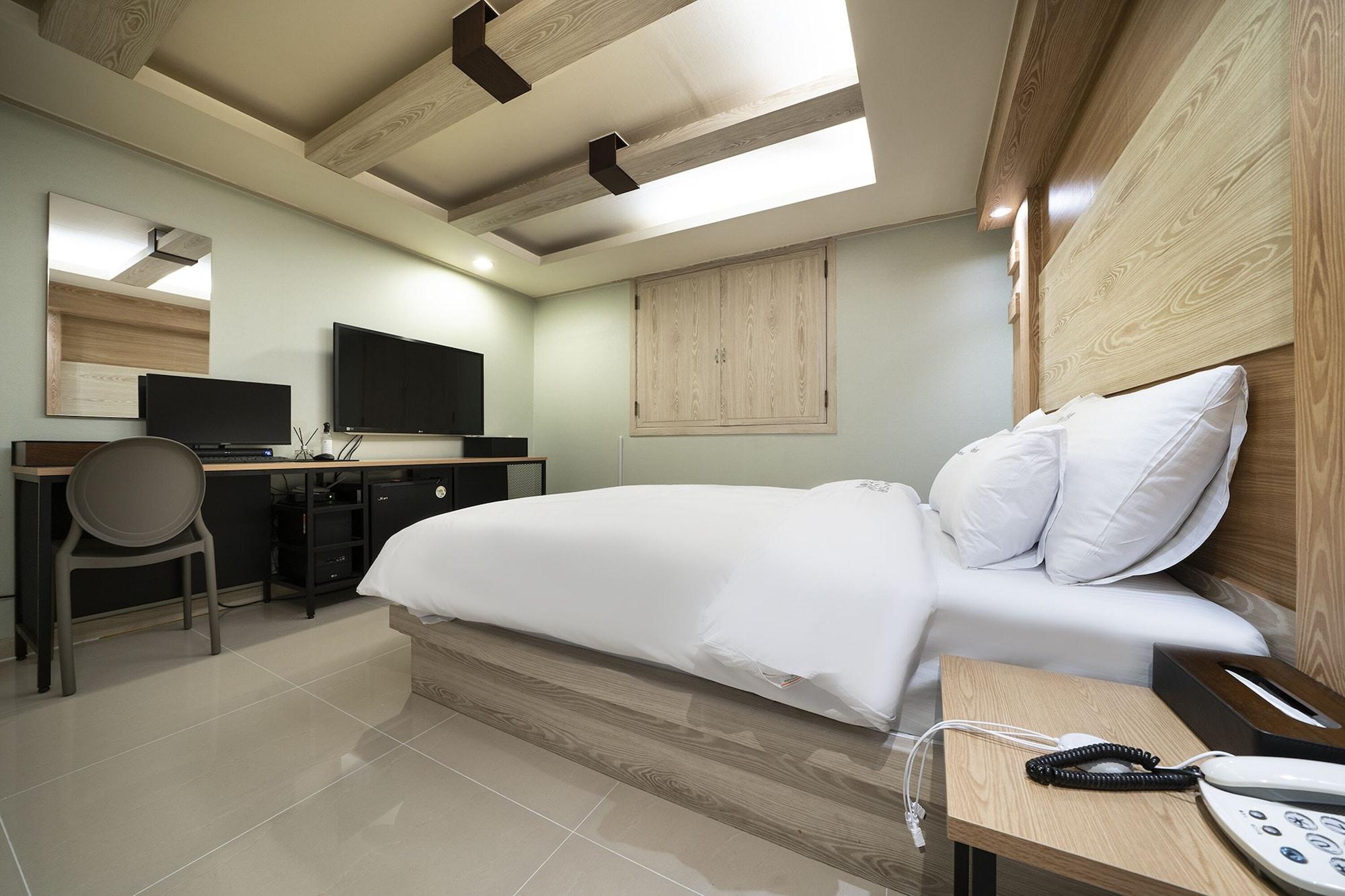 Habitación Suwon Haenggungdong Sunstar Motel