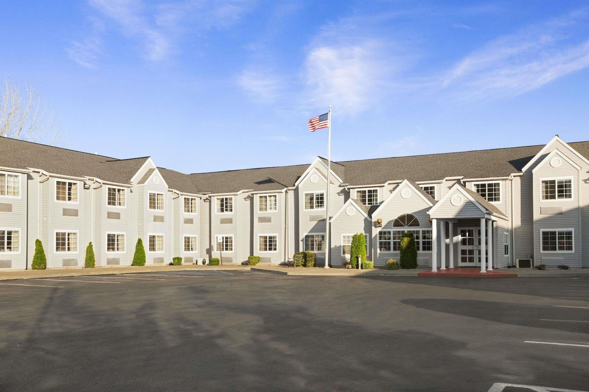 Varios Microtel Inn by Wyndham Albany Airport