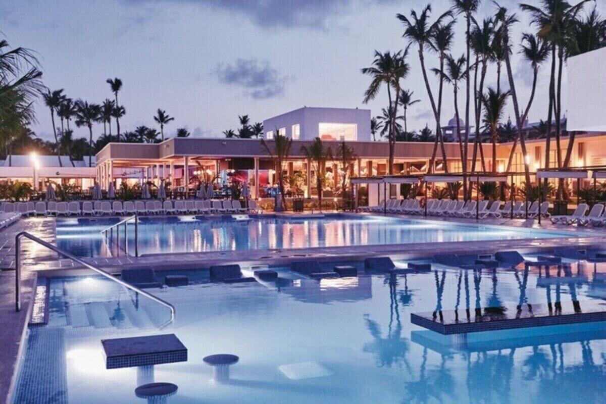 Vista Piscina Hotel Riu Bambu Punta Cana