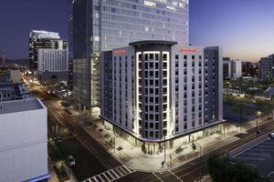 Paquete - Hampton Inn & Suites Phoenix Downtown