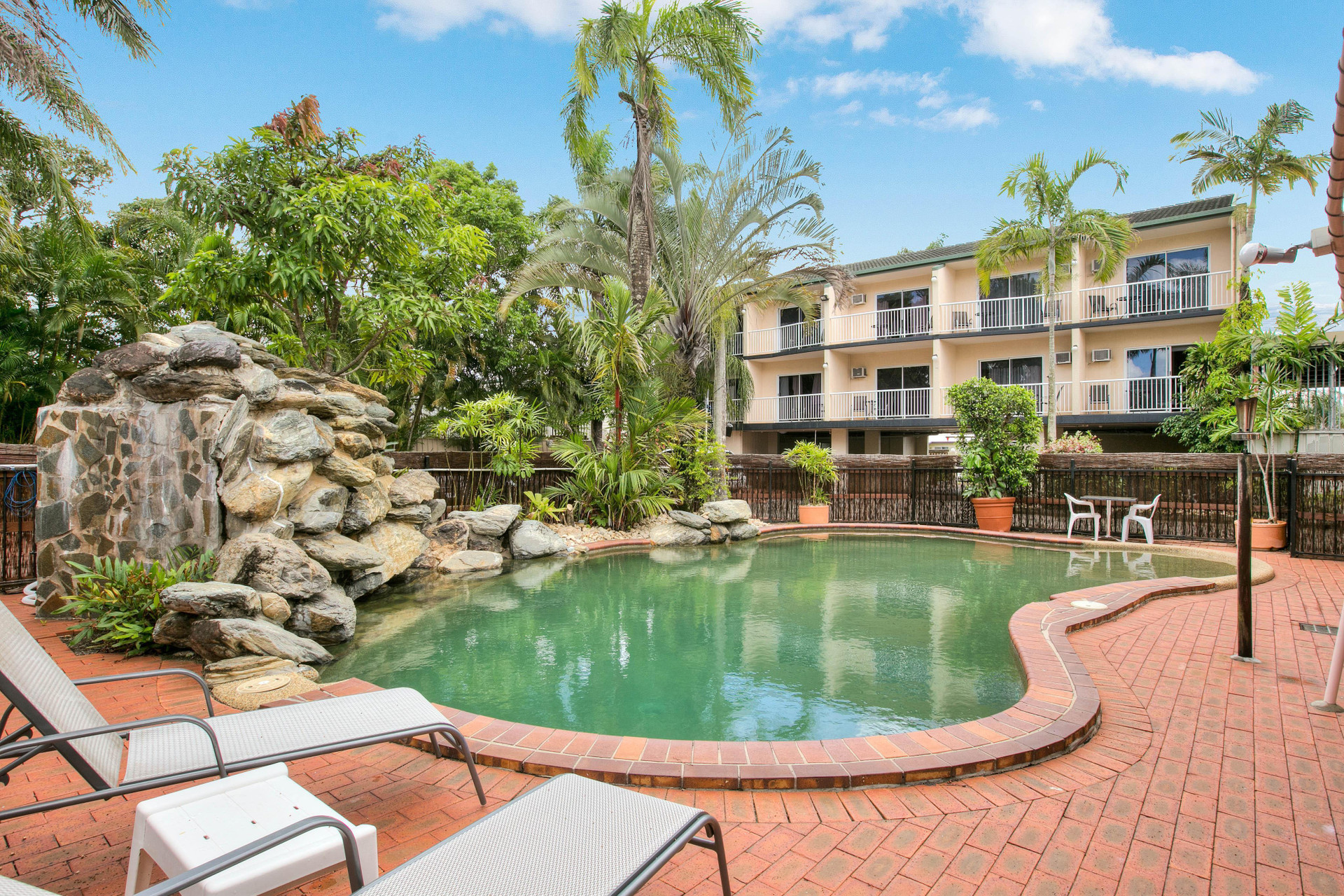 Vista Exterior Cairns City Sheridan