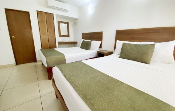 Hotel La Riviera