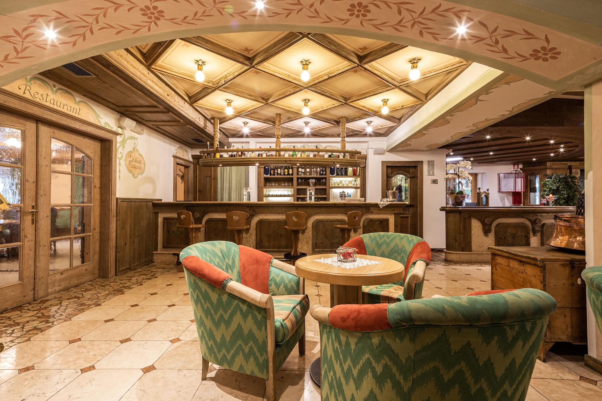 Vista Lobby Soreghes