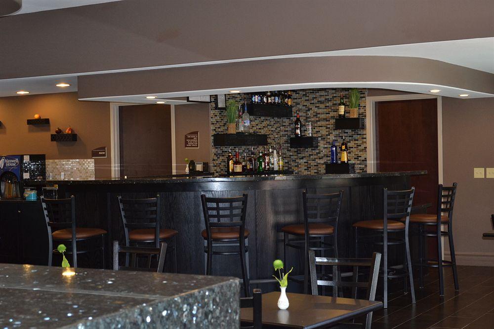 Bar/Salón Red River Inn And Suites