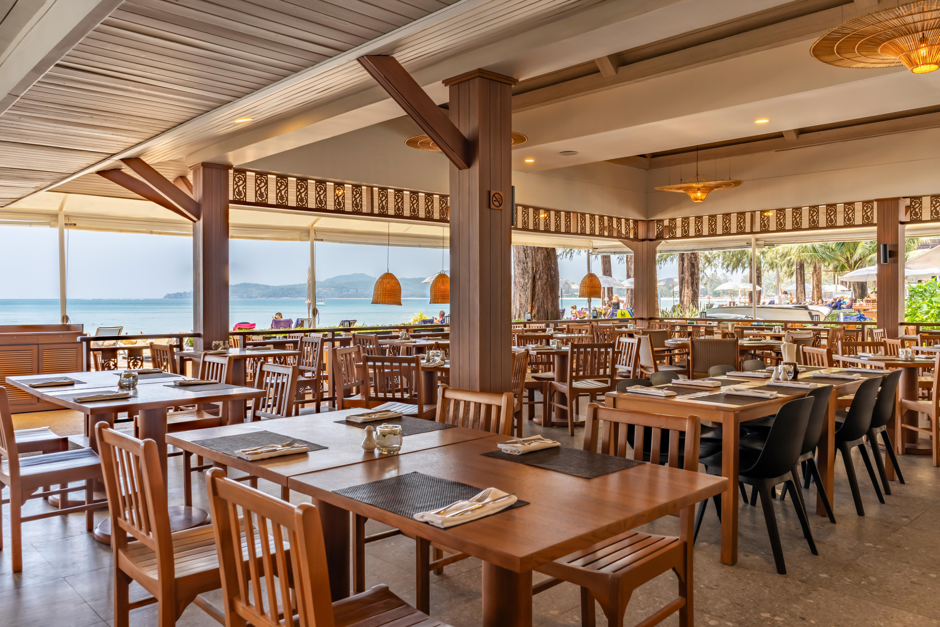 Restaurant Best Western Premier Bangtao Beach Resort & Spa