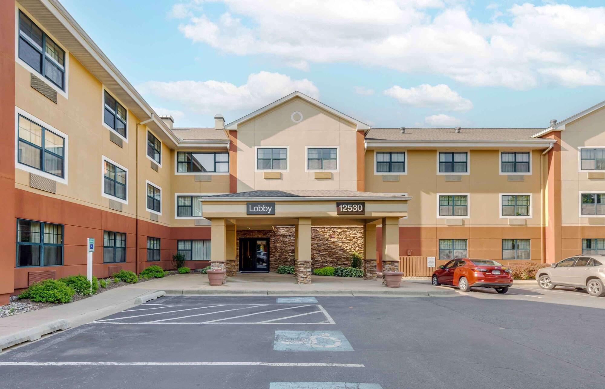 Varios Extended Stay America Suites Washington DC Germantown Milest