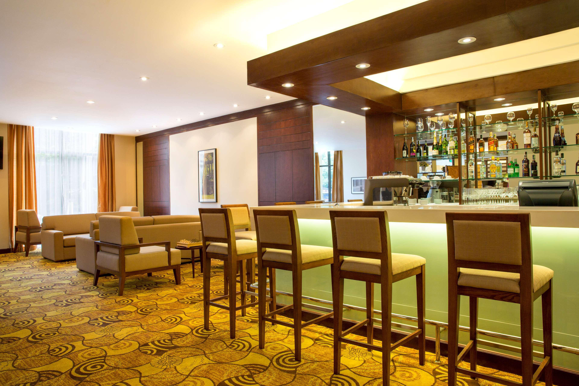 Bar/Salón Hilton Garden Inn Hanoi