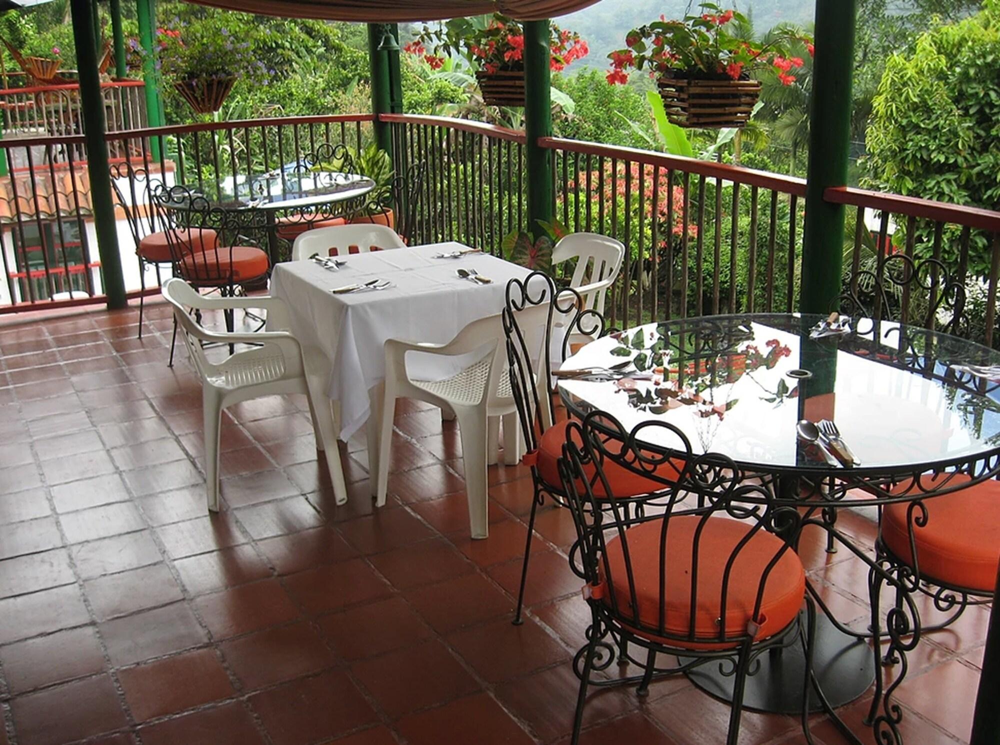 Restaurant Ecosuits Verdes  - Adults Only