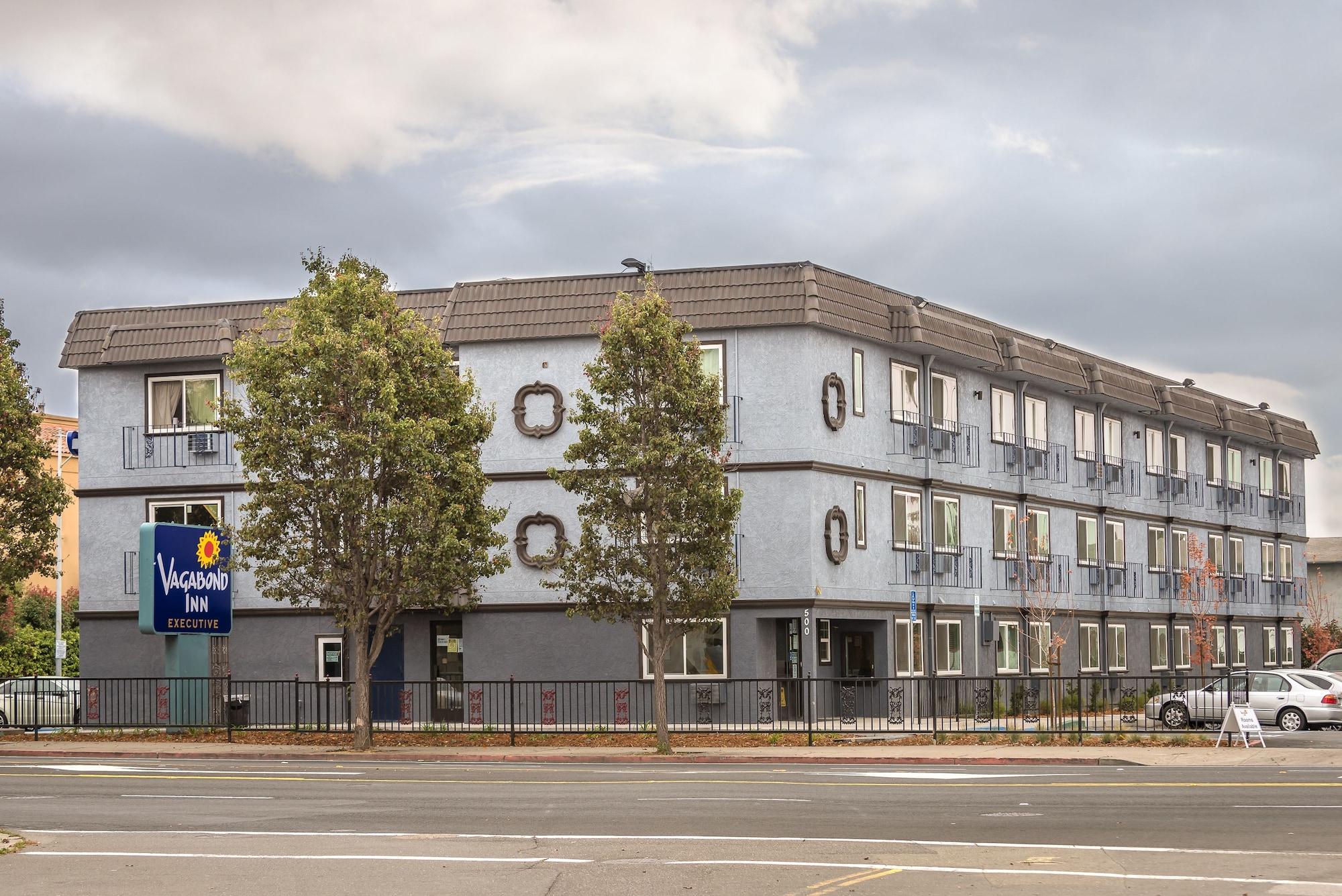 Vista Exterior Vagabond Inn Executive Hayward