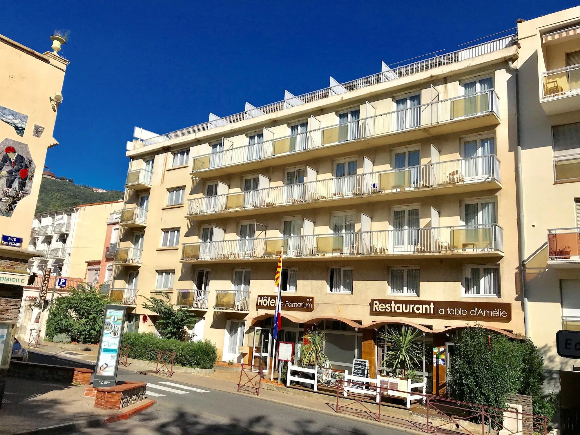 Varios Hôtel Le Palmarium