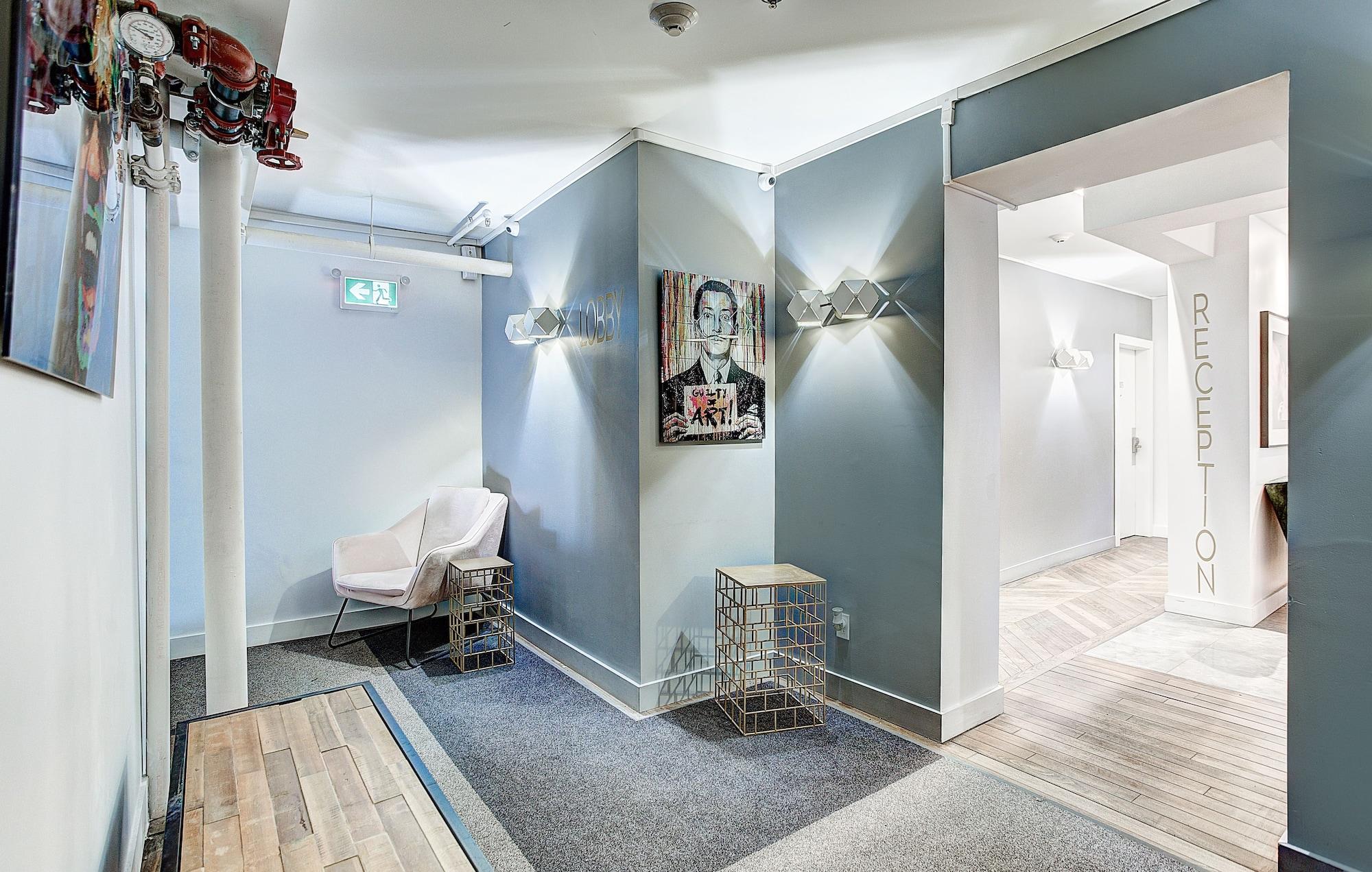 Vista Lobby The SFX Old Port