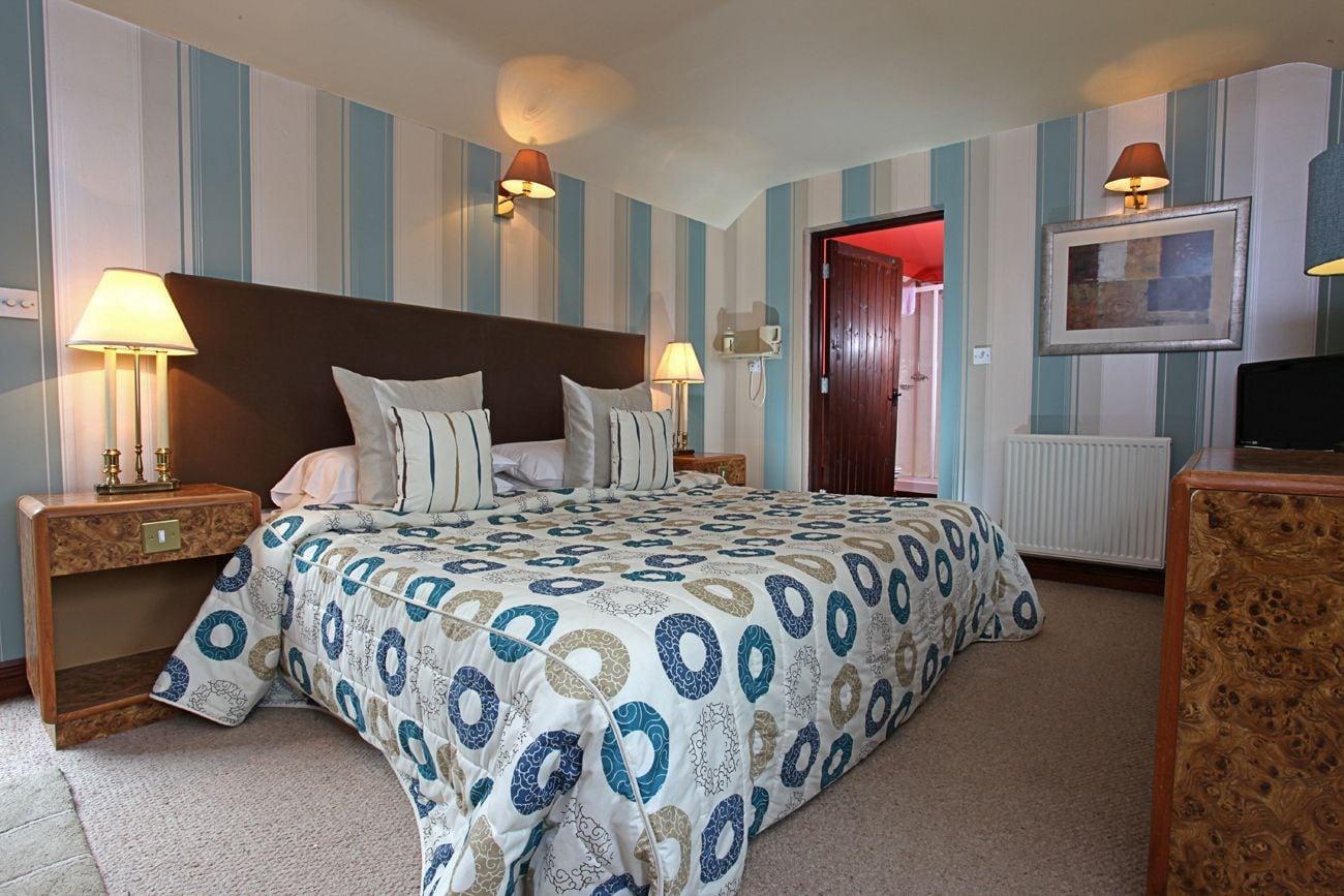 Varios Cornfields Hotel & Restaurant