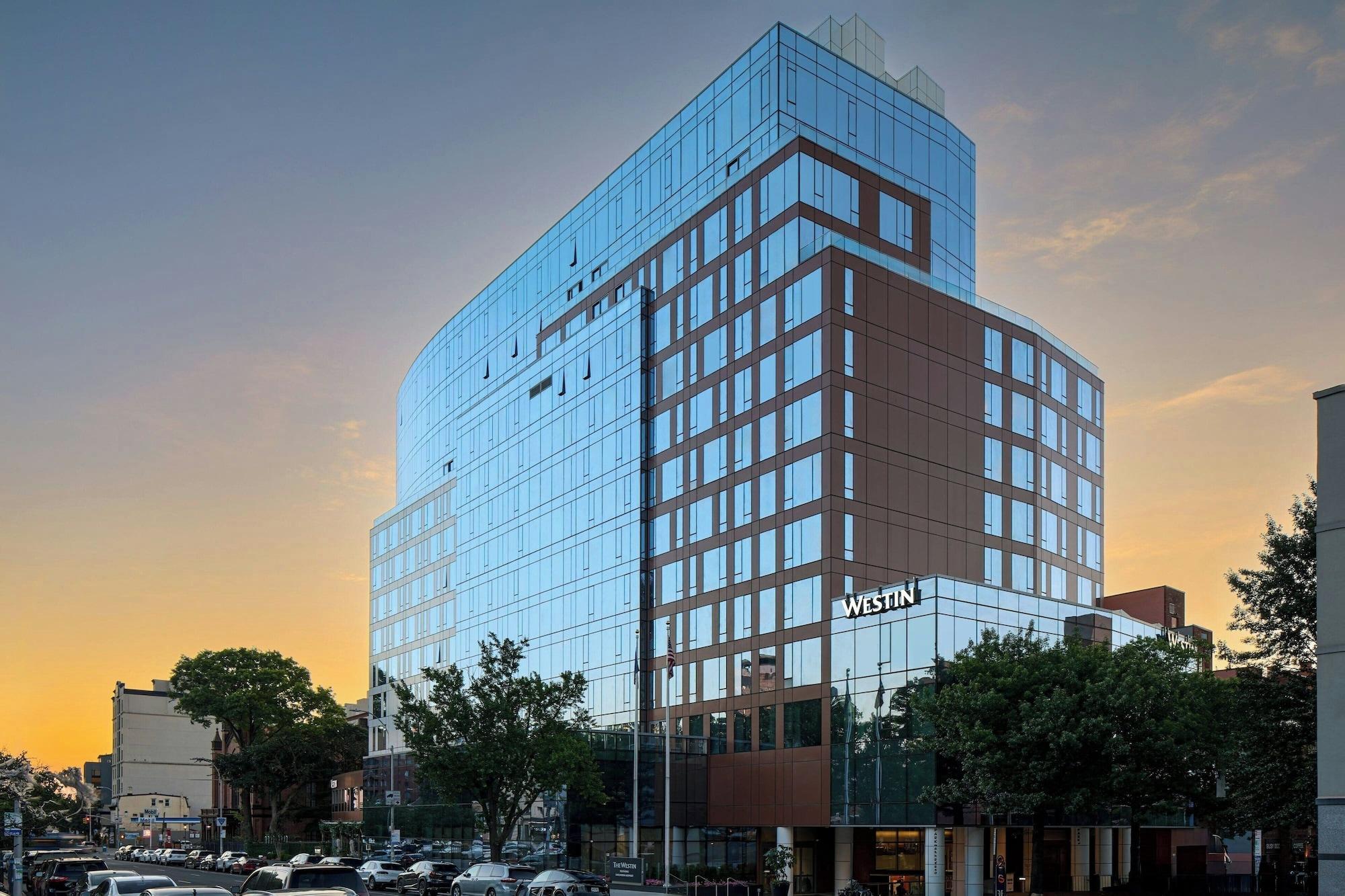 Vista Exterior The Westin Flushing Laguardia Airport
