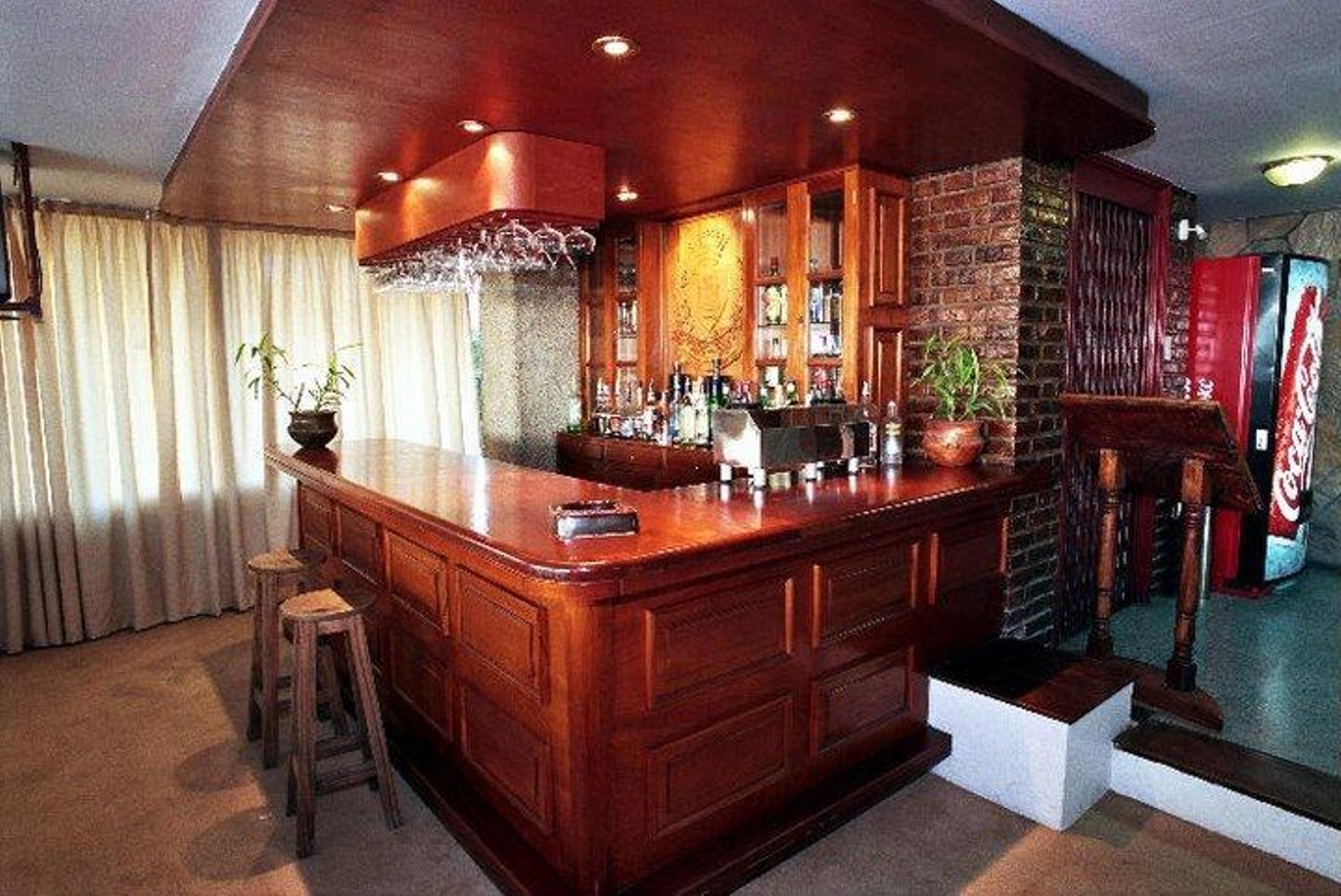 Bar/Salón Hotel Chiavari
