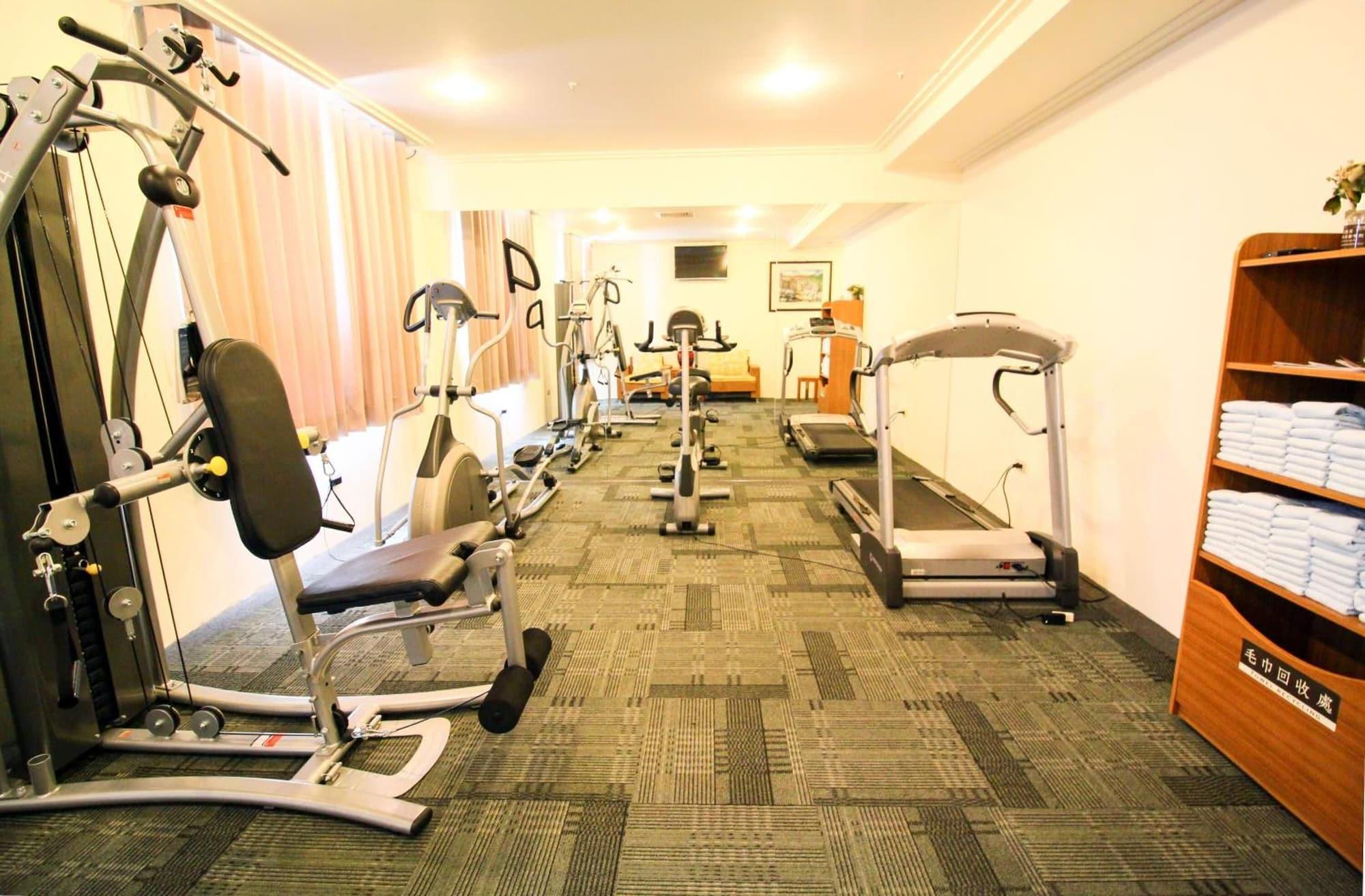 Gimnasio Yaling Hotel
