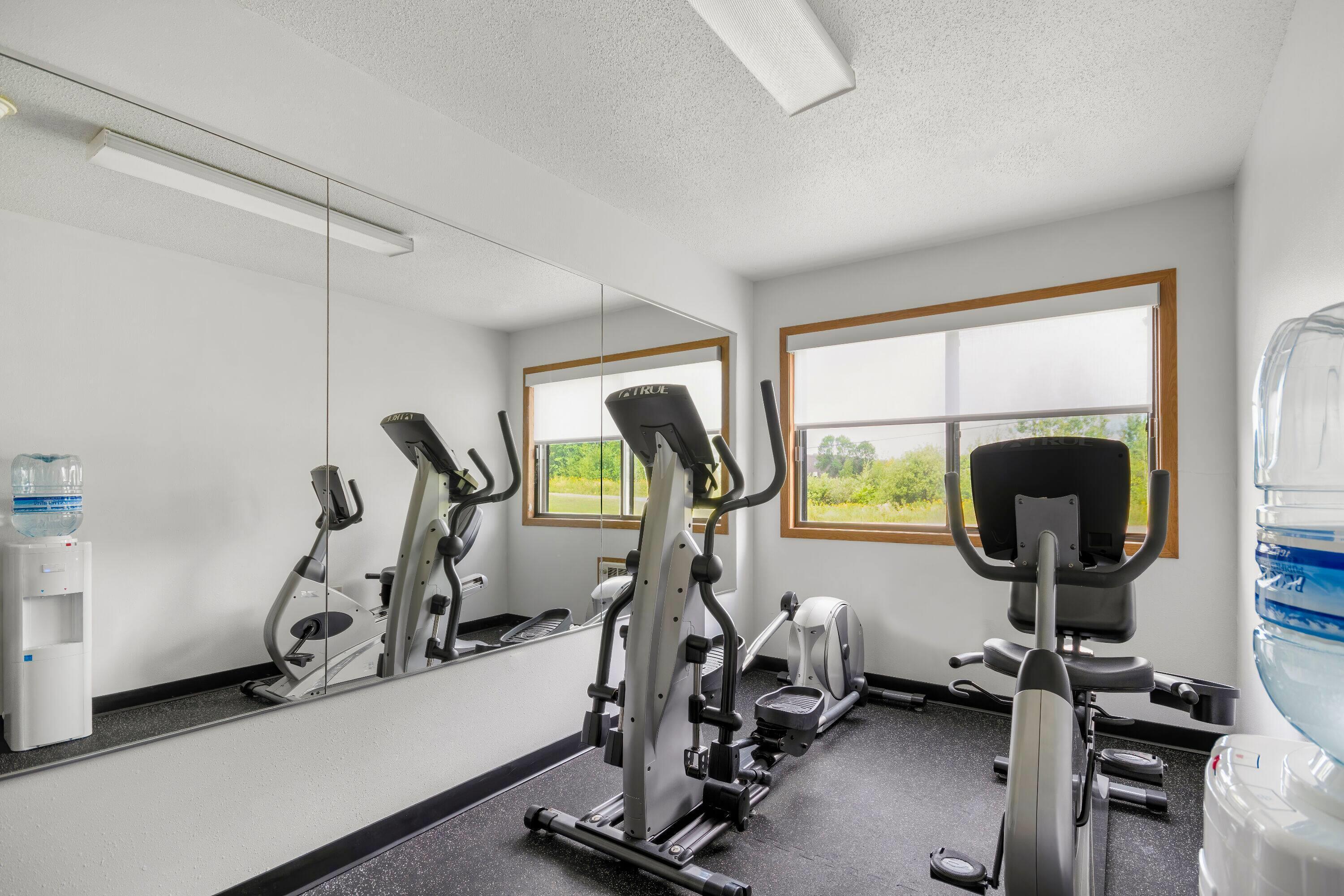 Gimnasio Super 8 by Wyndham Eveleth