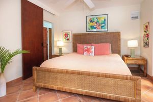 Alquiler Vacacional - Gallows Point 15B, Oceanfront Elegance, 5-Star Amenities