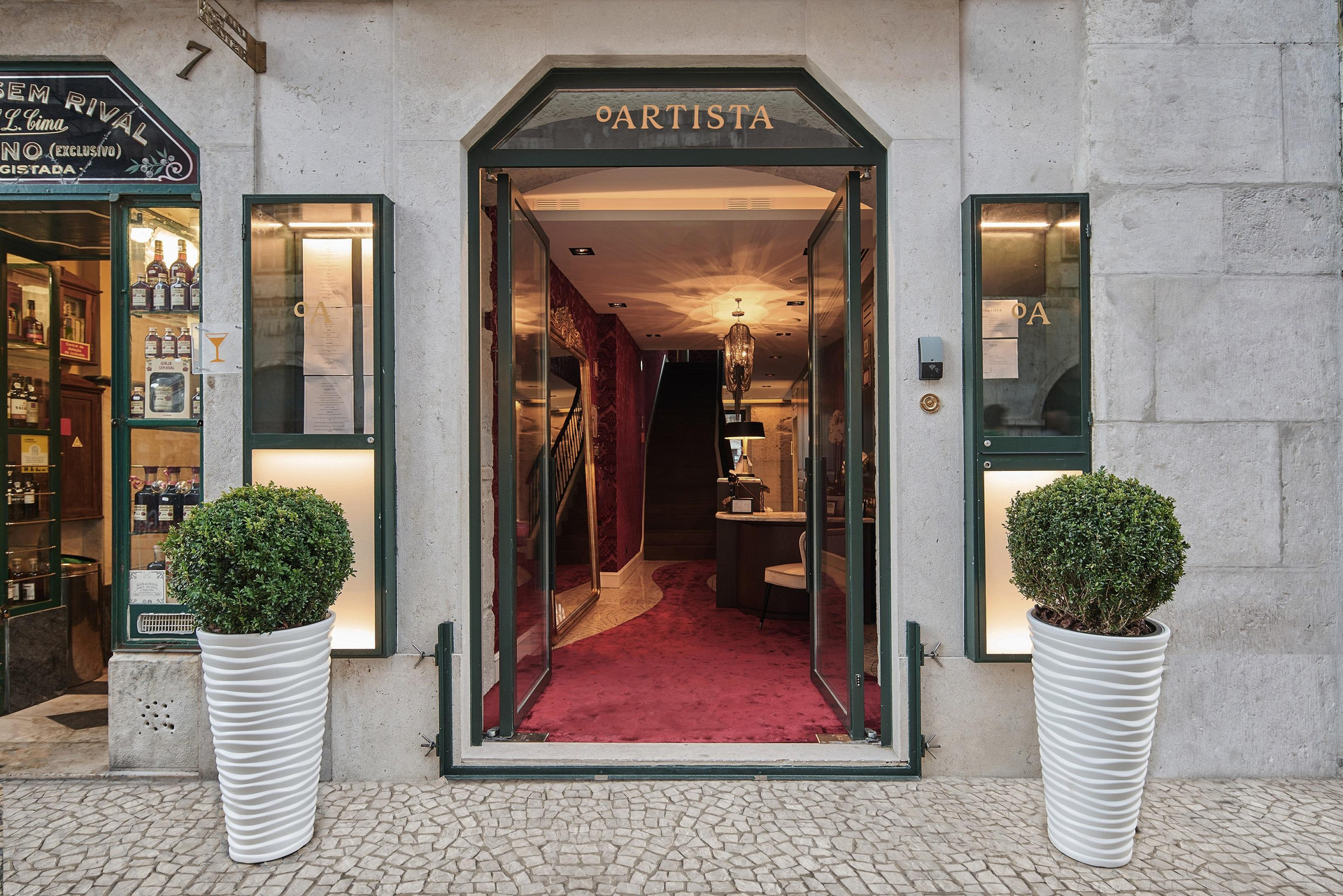 Varios O’Artista Suites by Europe