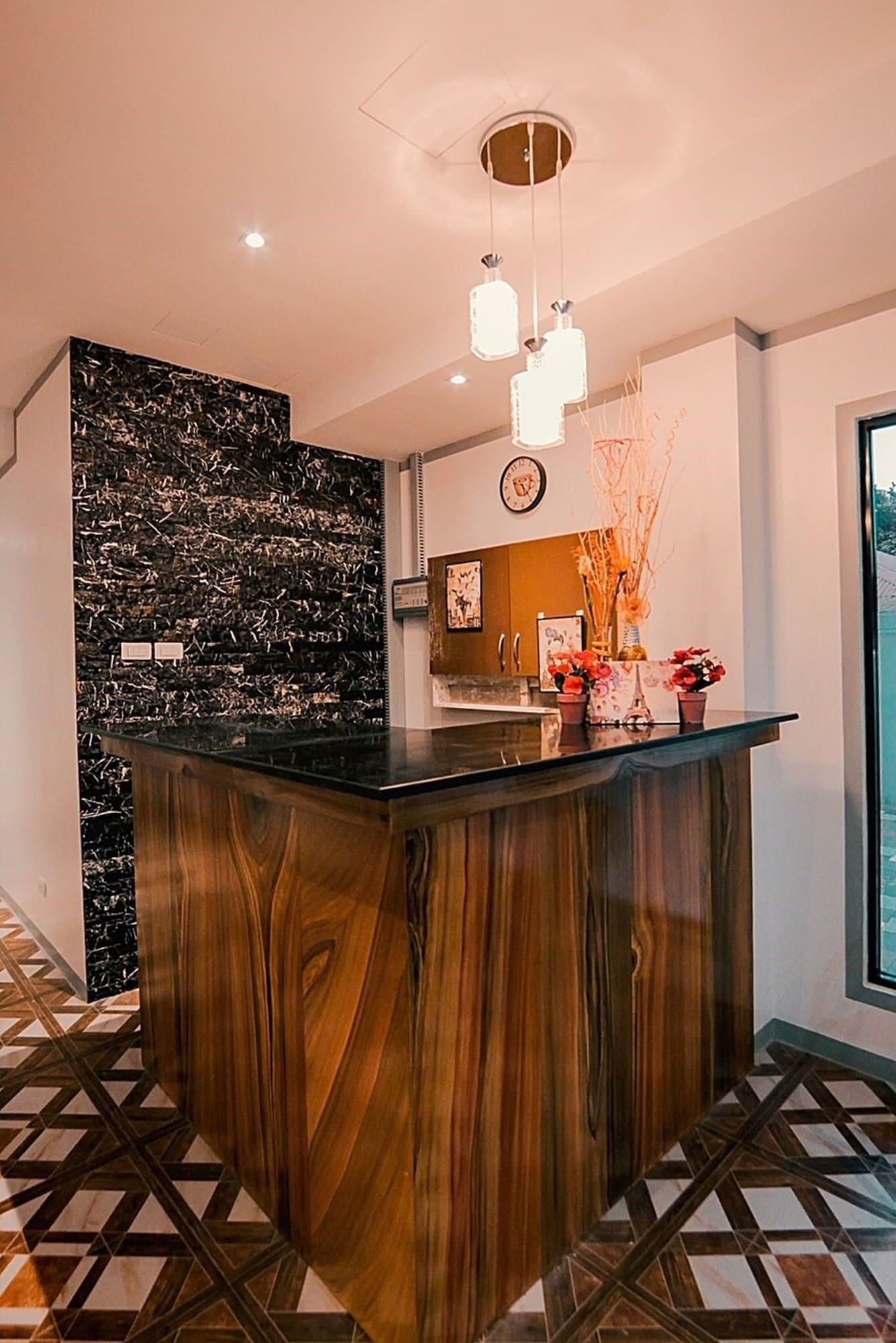 Vista Lobby Kingswick Residences and Lodge