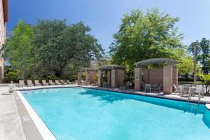 Hospedagens - Embassy Suites by Hilton Tampa USF Near Busch Gardens