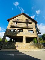 Alojamiento - Hotel Romànic