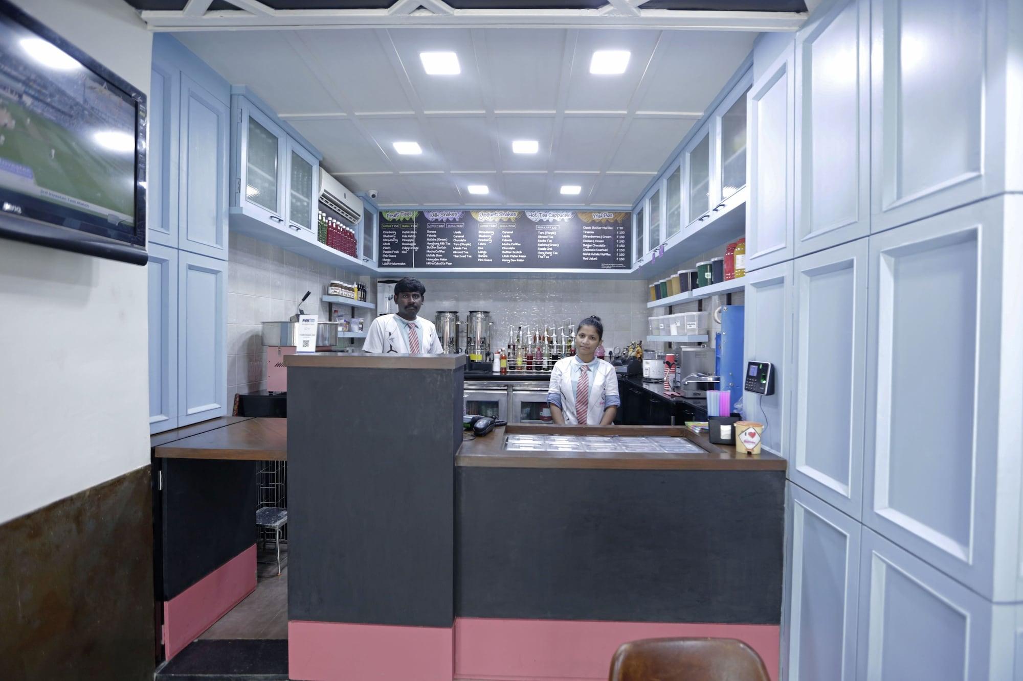 Bar/Salón Hotel Metro Palace