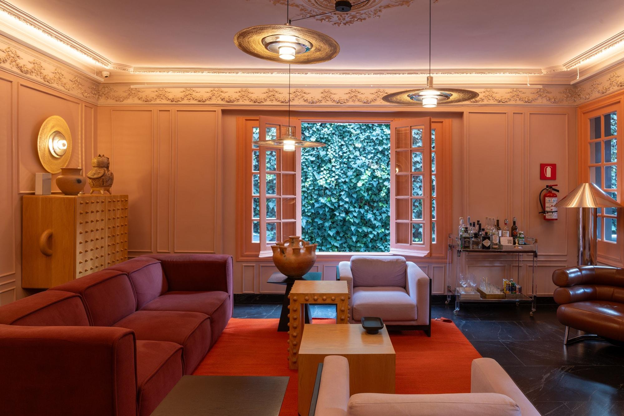 Vista Lobby Ignacia Guest House