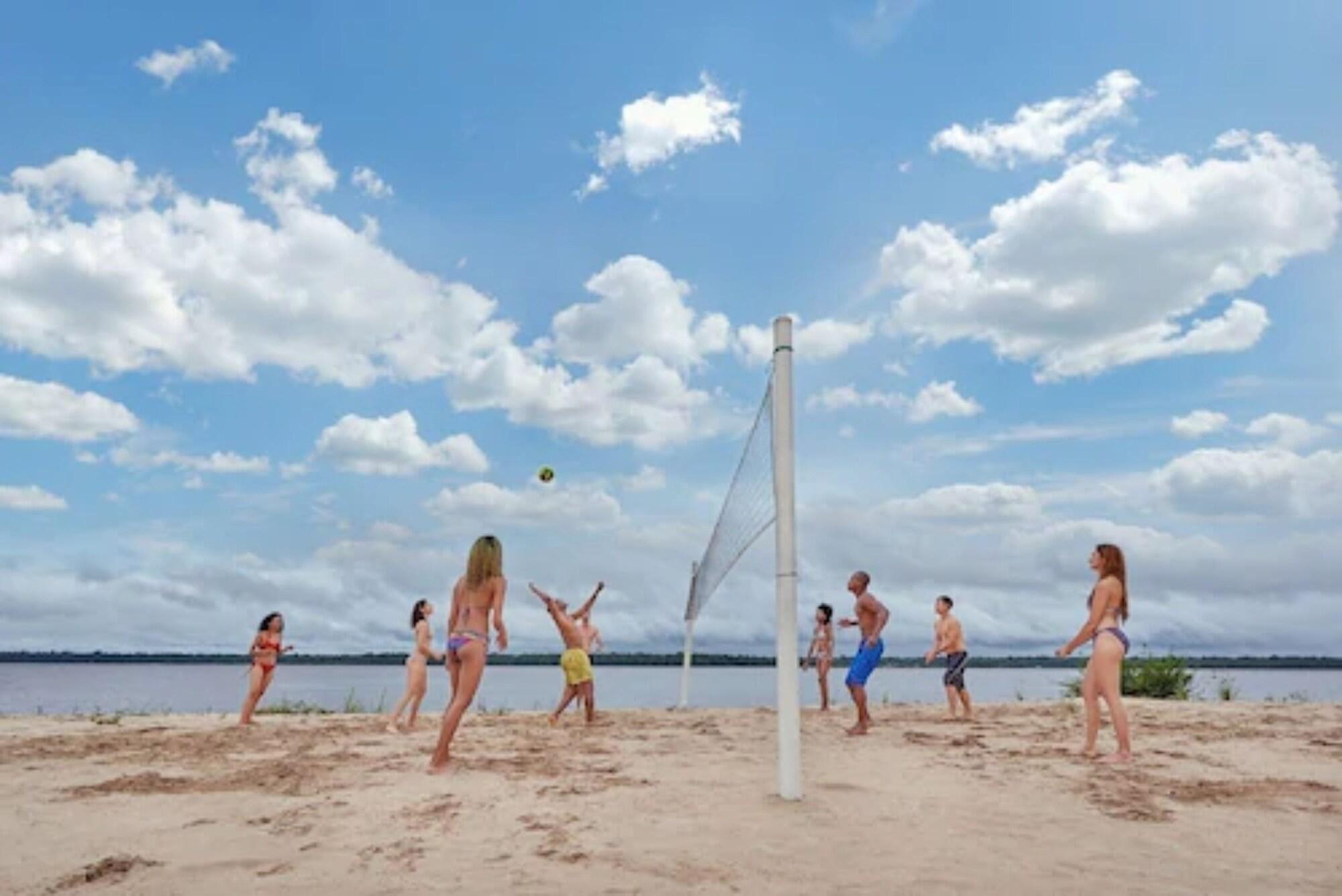 Instalaciones Recreativas Aruwai Resort White H2O