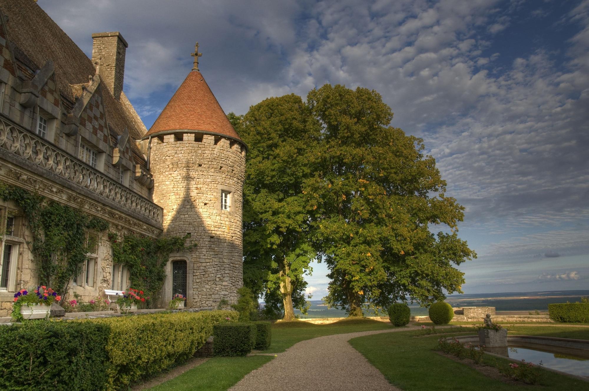 Varios Hattonchatel Château & Restaurant La Table du Château