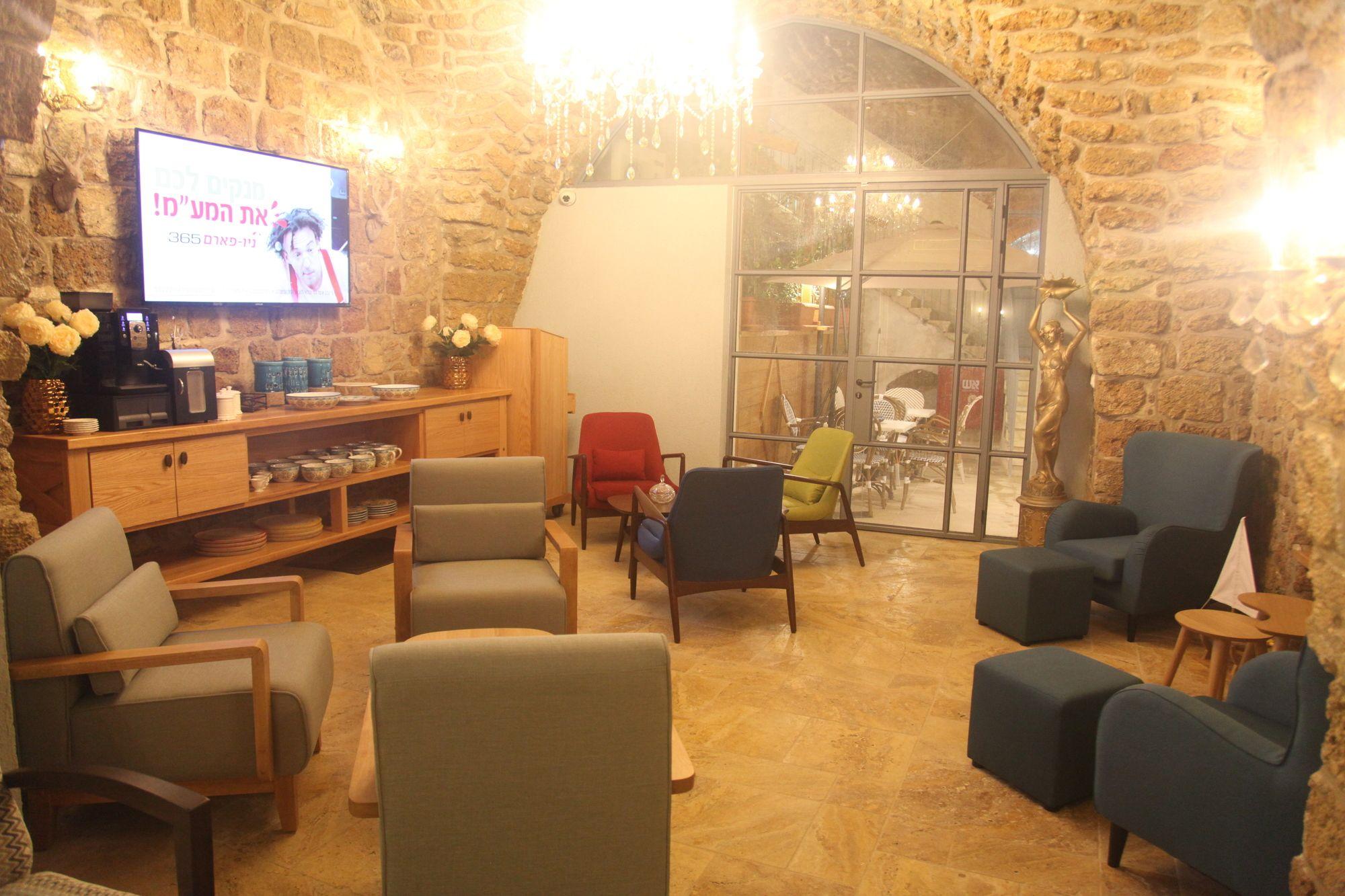 Vista Lobby Zarqa Luxury Suites - Couples Only