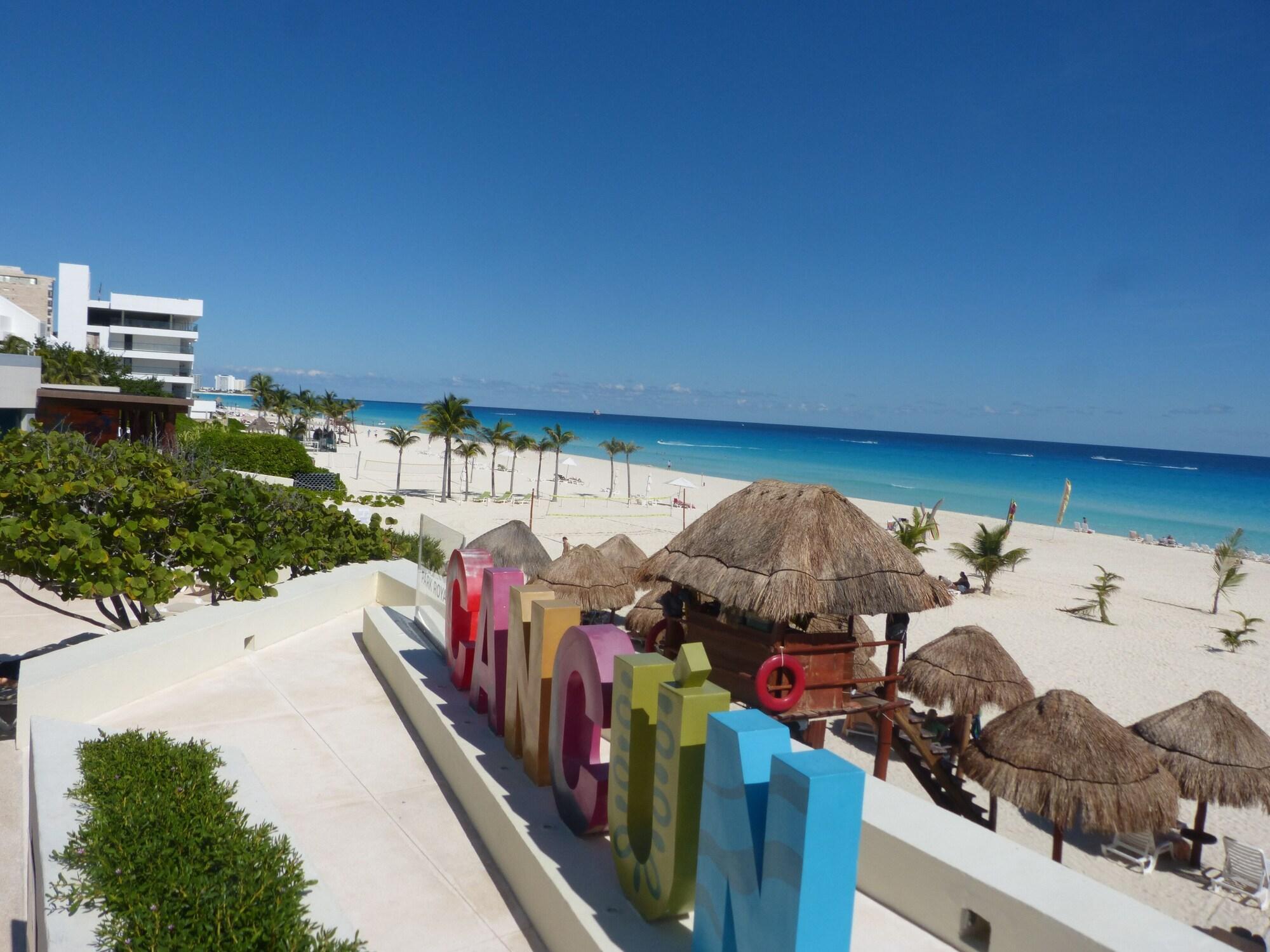 Playa Condo 2 Bdr 5pax En Resort