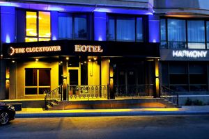 Alojamiento - The Clocktower Hotel