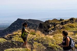Actividad - Trekking por el Etna y el valle del Bove