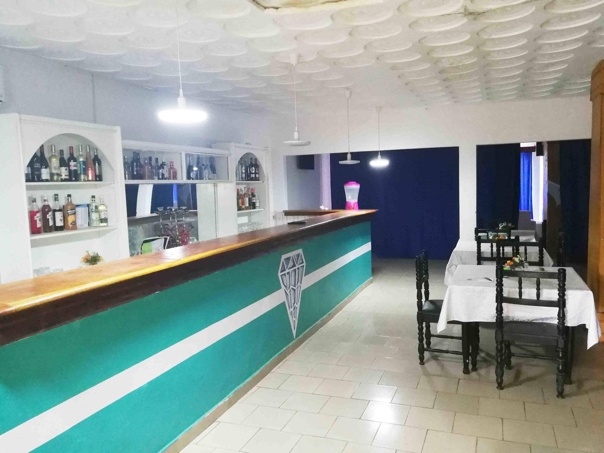 Bar/Salón Hotel Phenicia