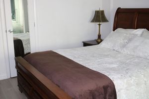 Alojamiento - Luxurious, Professional, Office in Yorkville, for comfortable stays