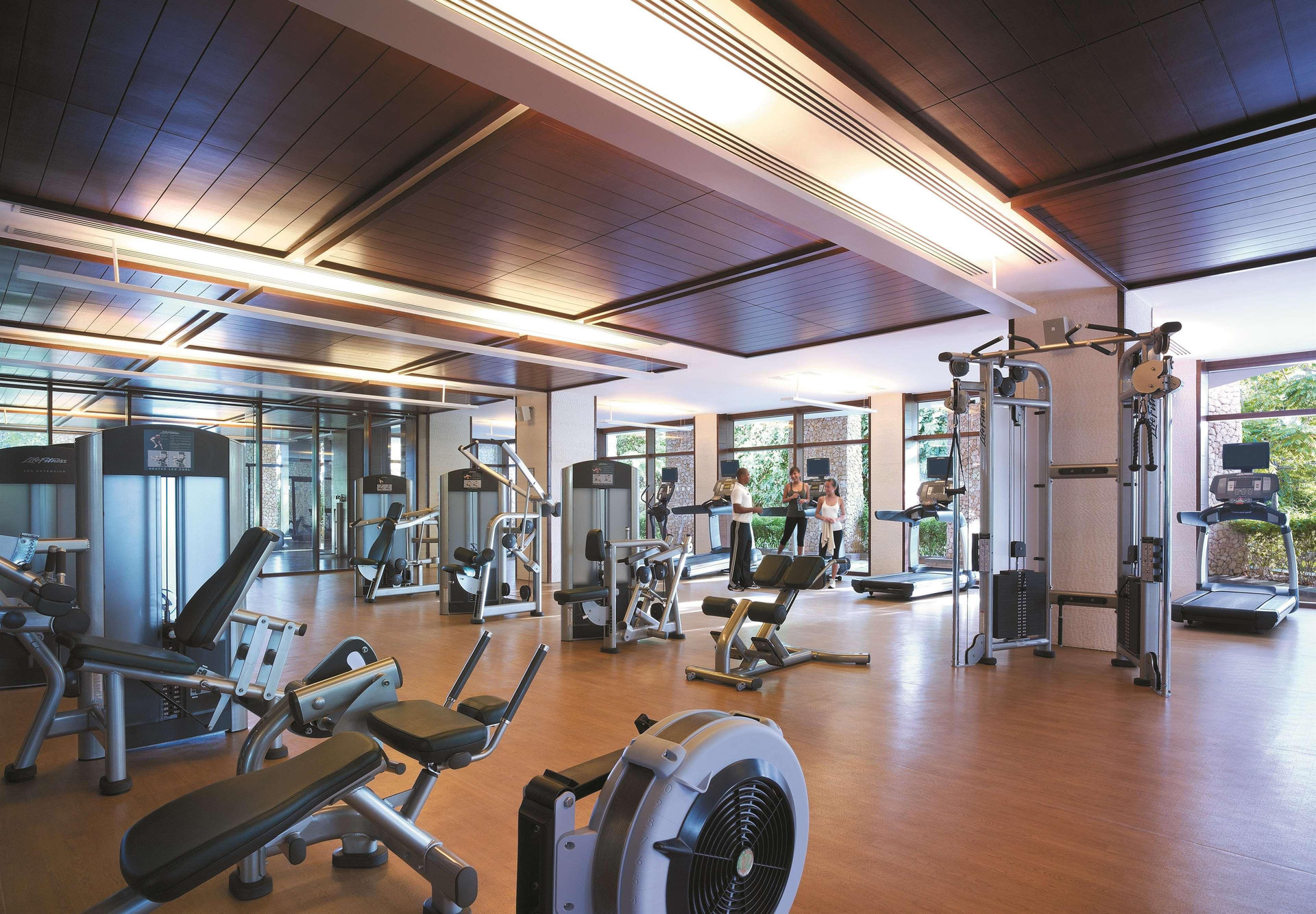 Gimnasio Shangri-La Boracay