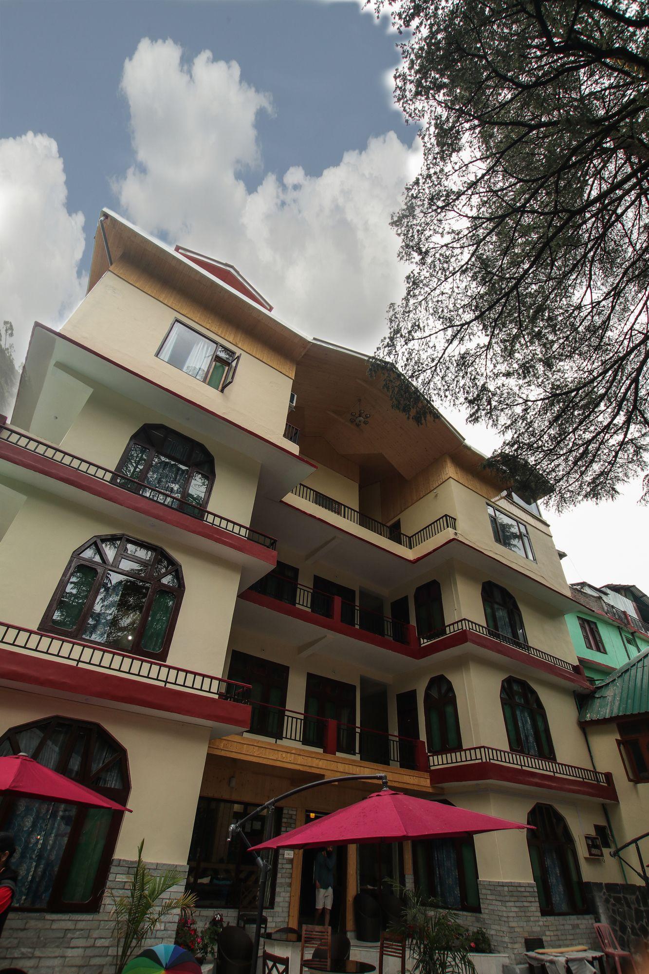 Vista Exterior The Rainbow Inn & Cafe