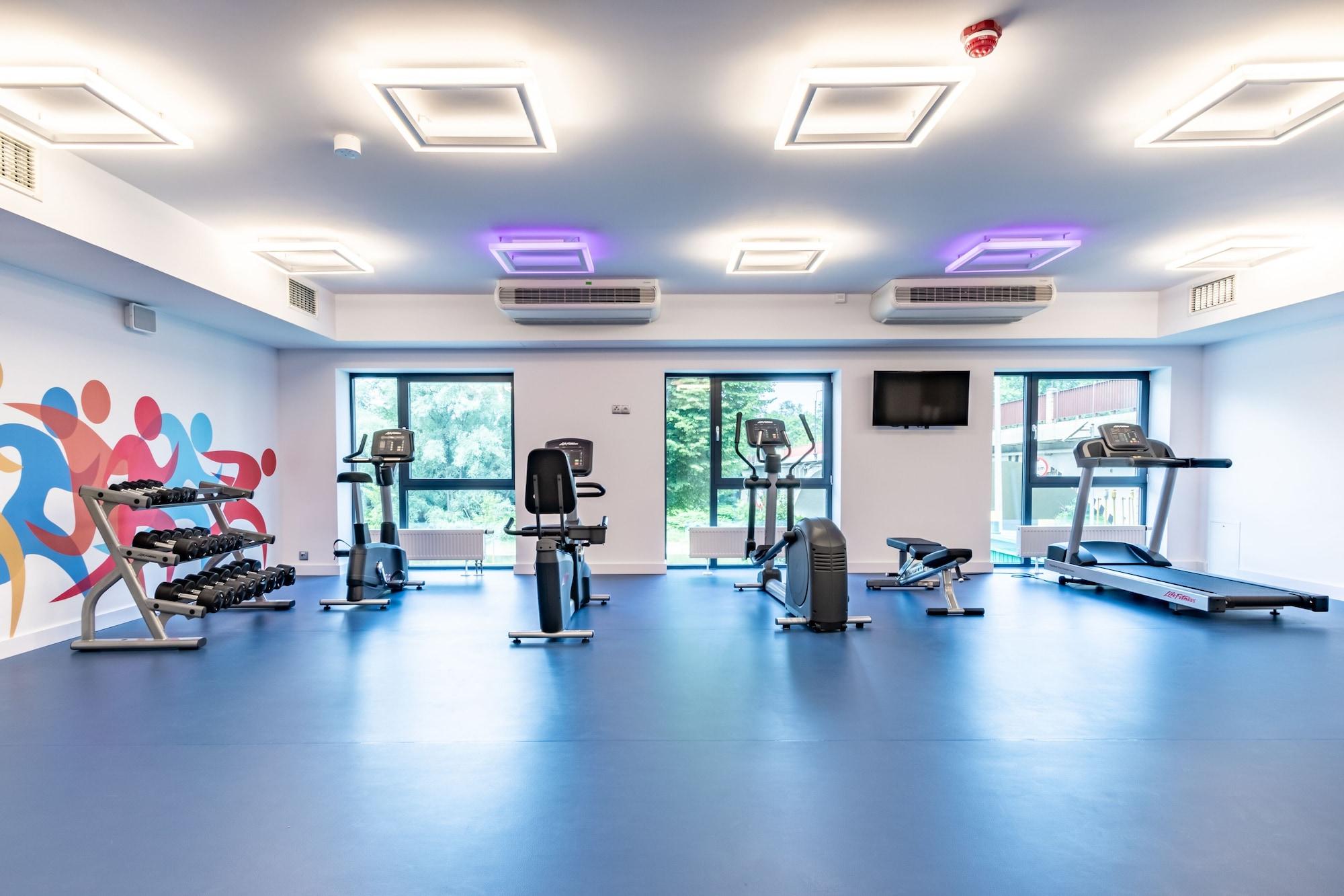 Gimnasio Hampton by Hilton Oswiecim
