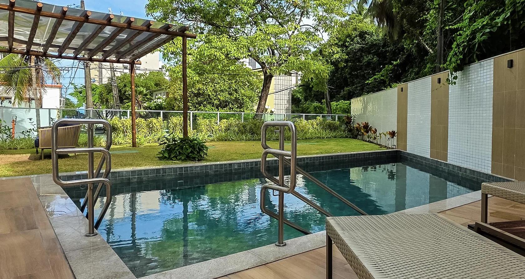 Vista da piscina Bnb Flex Premium