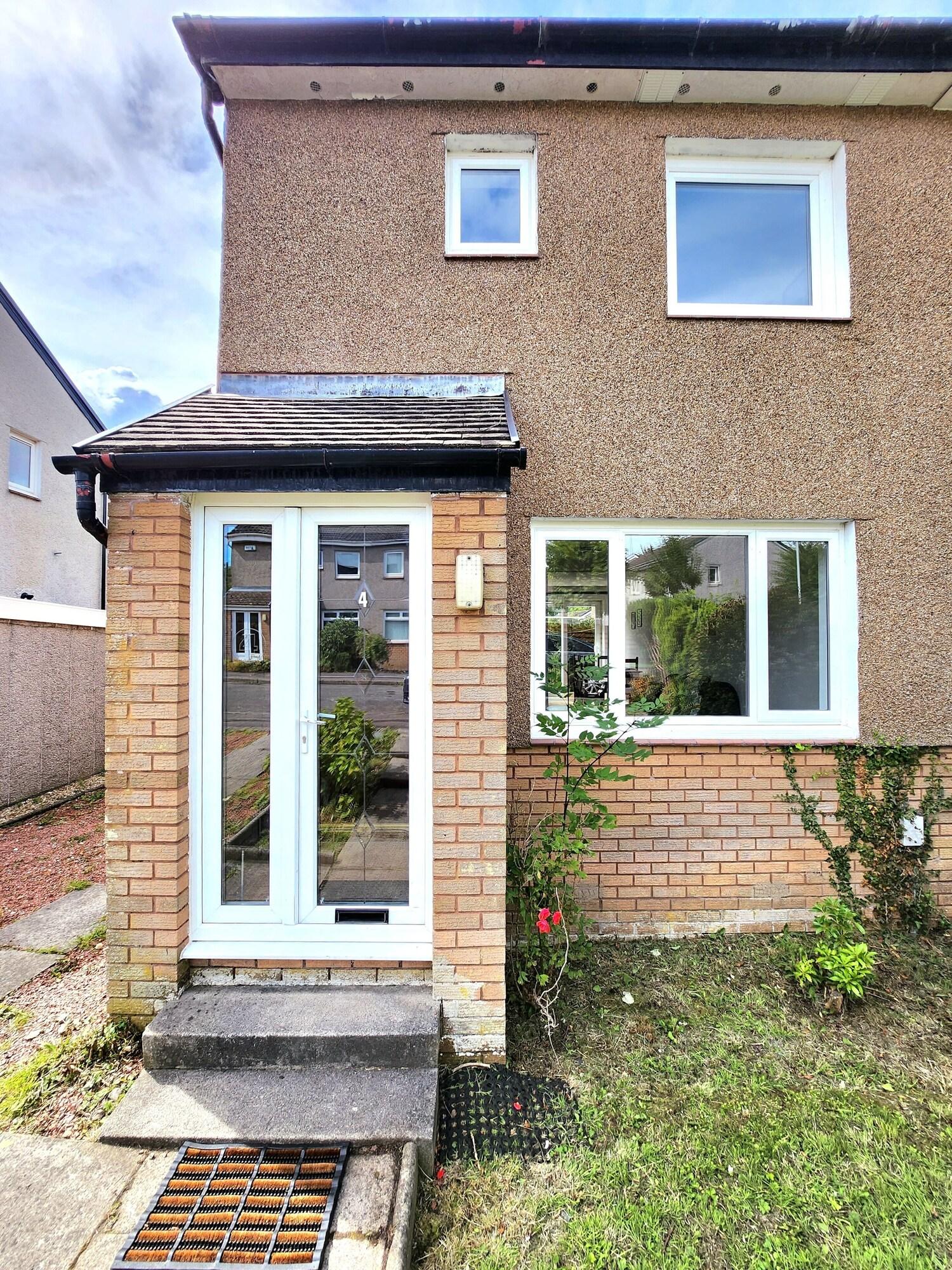 Vista Exterior Tranquil Home Away from Home