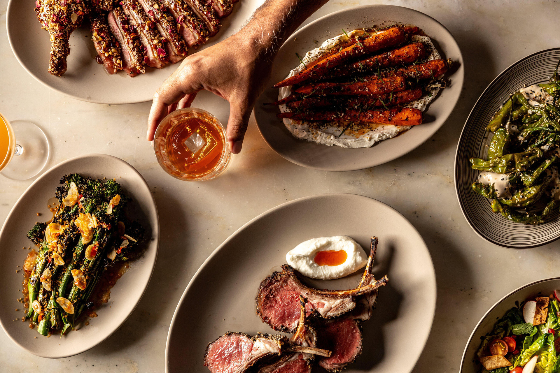 Restaurant Kimpton La Peer Hotel West Hollywood by IHG