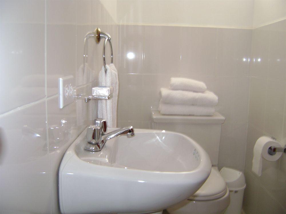 Equipamiento de Habitación Ecuatreasures B&B Norte