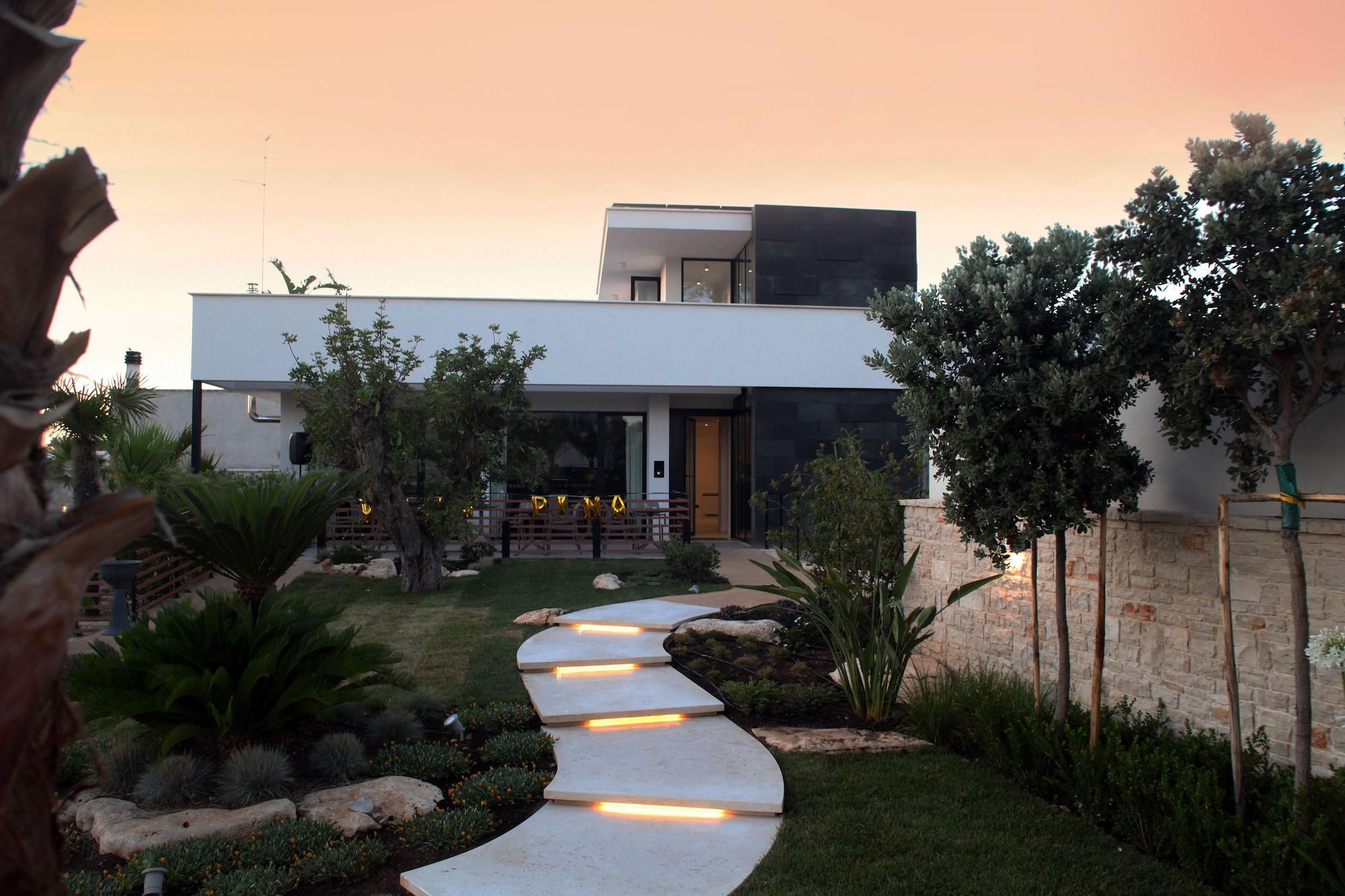 Varios Villa Pina