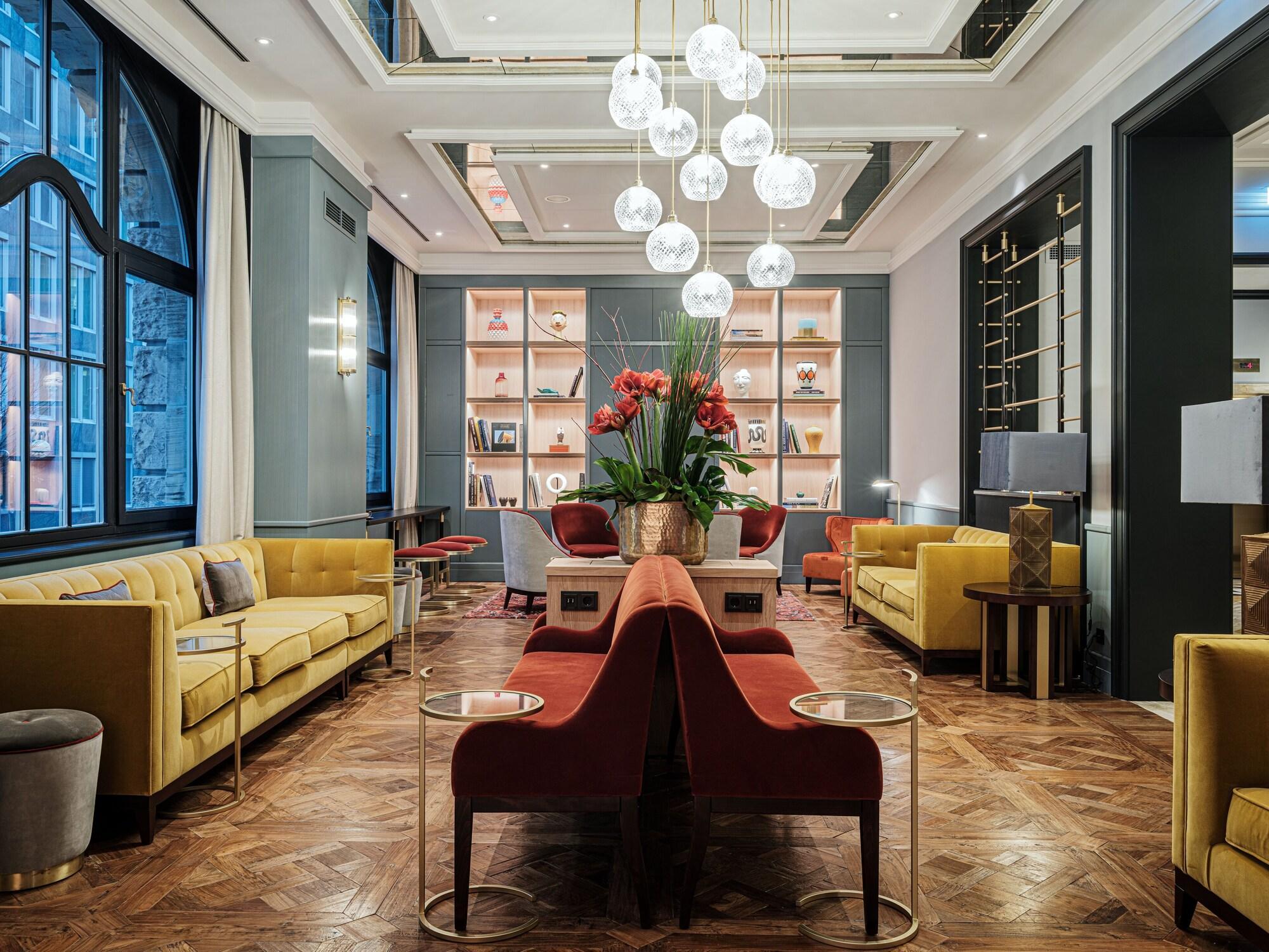 Vista Lobby LUME Boutique Hotel, Autograph Collection