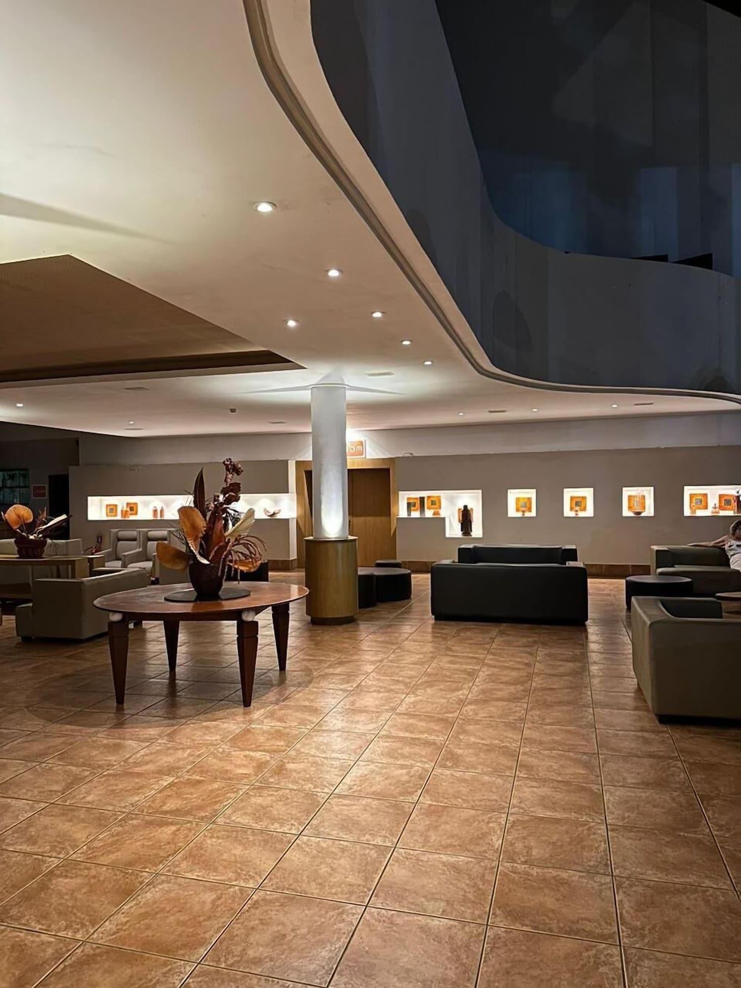 Vista Lobby Flats Beach Class Resort - Muro Alto